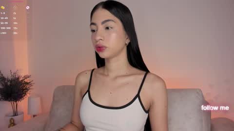    online show from October 27, 10:15 am