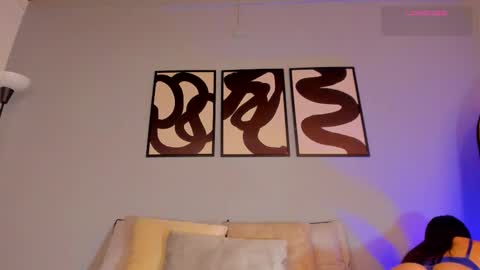 alannarouge online show from November 19, 12:04 pm