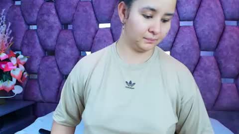 AlaSmith  online show from July 20, 10:50 am