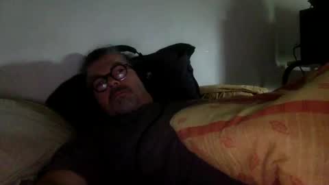 albandant online show from April 12, 9:13 am