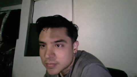 alber753713 online show from August 1, 5:20 am