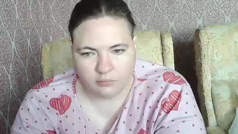 AlbertaAndSharon online show from July 14, 7:46 am