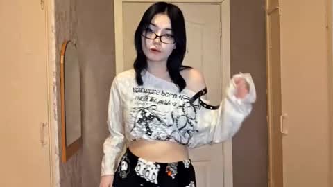 alberthamazierski online show from December 3, 9:54 am