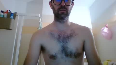 albertodivenire online show from December 7, 12:29 pm