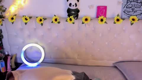 ale_aurarashi online show from February 9, 3:43 am