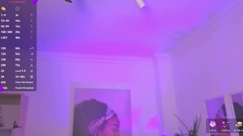 Alejandra online show from December 16, 11:05 am