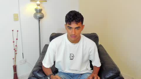 Alejandro williams online show from June 29, 7:35 pm