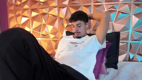 aleking13 online show from October 15, 2:07 pm