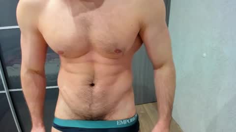 aleks_brown online show from May 21, 9:54 pm
