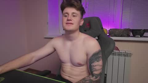 Alex and Linar online show from November 30, 10:50 pm