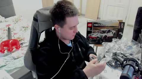 aleksandrsmile online show from February 2, 8:34 am