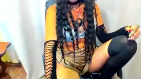 Luly online show from June 26, 2:39 am