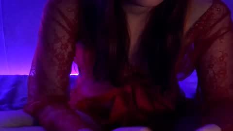 Aleniia19 online show from October 7, 9:00 pm