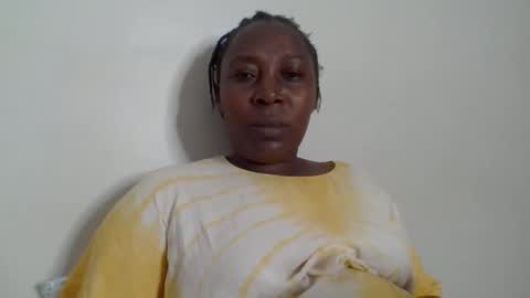 Noreen Kennth and Emilly online show from February 5, 6:11 pm