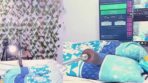 Snapshot of aleska_james chatting on September 30, 12:26 pm aleska_james online show from September 30, 12:26 pm