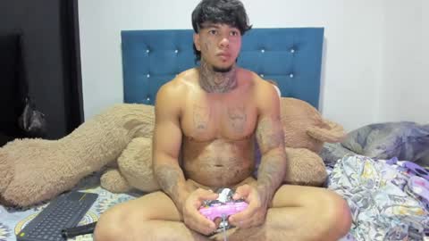 alessia_hot1 online show from April 16, 9:50 pm