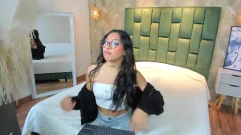 Alessia  online show from July 2, 3:34 am