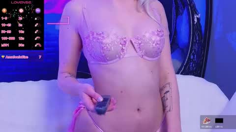 alessiacroft online show from March 27, 6:19 am