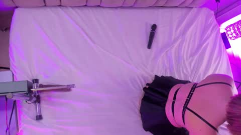 Alessia online show from December 5, 9:12 pm