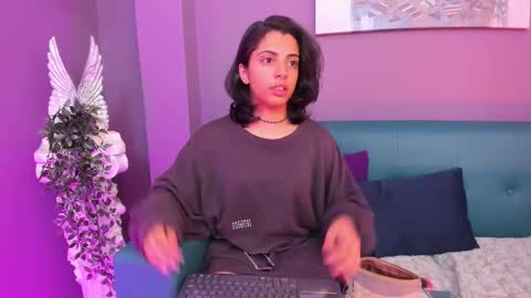 alessiia__ online show from November 18, 3:53 am