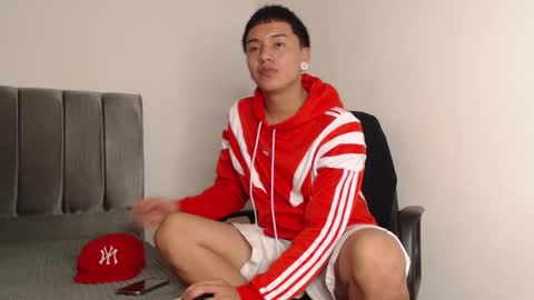 Owen online show from February 5, 2:19 am