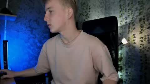 Snapshot of alex__sweet chatting on September 28, 6:55 am your Alex online show from September 28, 6:55 am
