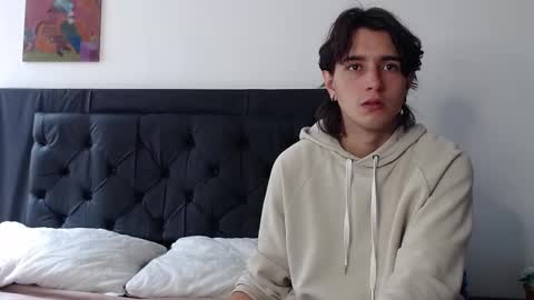 alex_connorr online show from March 12, 4:24 pm