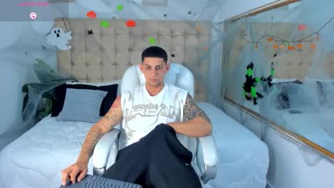 alex online show from October 8, 4:35 pm