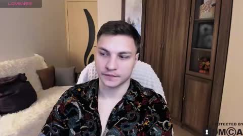 alex_milson online show from October 23, 7:10 am