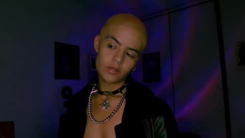 Alex online show from January 8, 1:00 am