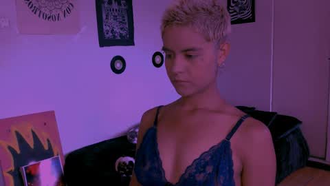 Alex online show from April 6, 6:53 pm