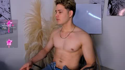 Alex  online show from March 18, 8:15 pm