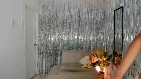 alexis online show from November 30, 6:26 pm