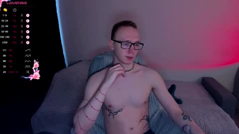 alex_silent online show from October 25, 10:47 am