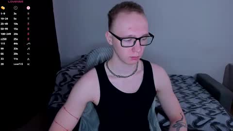 alex_silent online show from March 18, 2:39 am