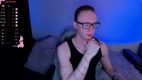 alex_silent online show from November 5, 11:56 am