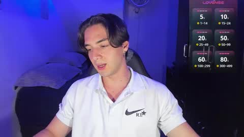     online show from September 14, 2:03 am