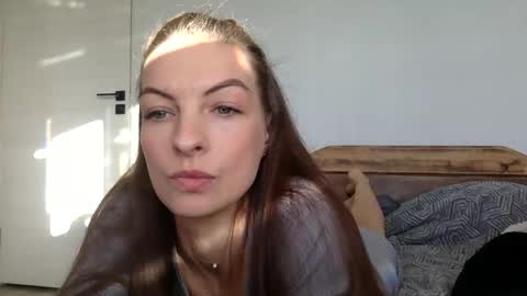 alexa_dreaam online show from October 12, 6:28 am