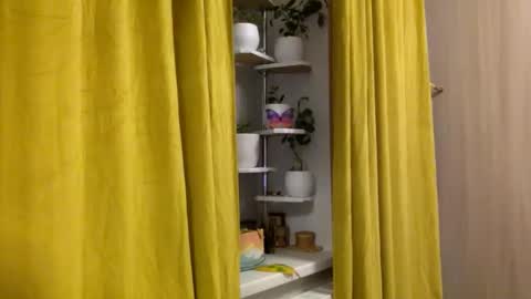alexa_dreaam online show from October 9, 5:40 pm