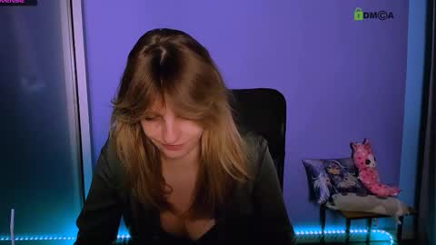 alexa_night_ online show from November 18, 10:18 am