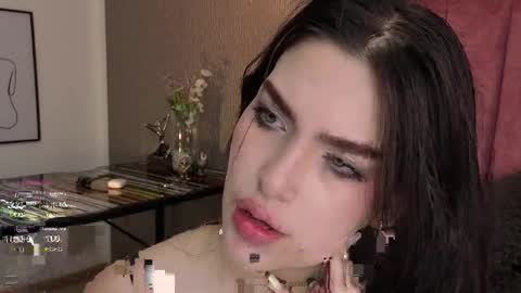 Alexa Thaylor online show from May 11, 4:04 pm