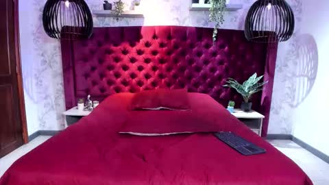 alexa_vandercloude online show from October 20, 10:04 pm