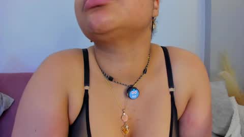 alexaa_swan online show from April 10, 6:30 am