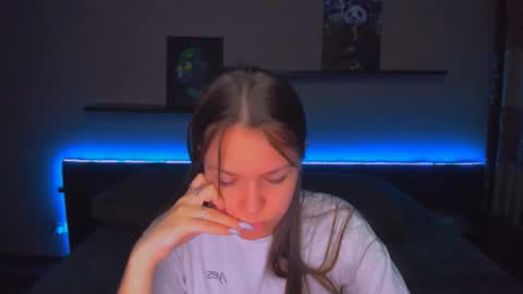 angel online show from February 17, 12:42 am