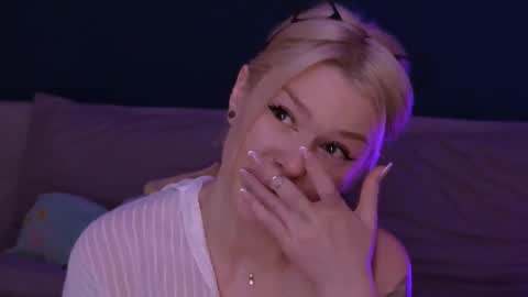 Alexa Mason online show from March 3, 7:32 am