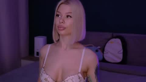 Alexa Mason online show from March 2, 4:39 am