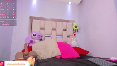 Snapshot of alexandra_holms1 chatting on September 30, 9:25 pm alexandra_holms1 online show from September 30, 9:25 pm