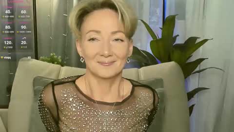 Snapshot of alexandrafix chatting on October 6, 12:56 pm Alexandra online show from October 6, 12:56 pm