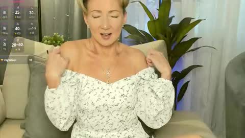 Snapshot of alexandrafix chatting on September 29, 12:59 pm Alexandra online show from September 29, 12:59 pm