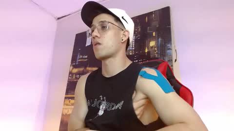 alexgiraldo1 online show from March 16, 5:55 am